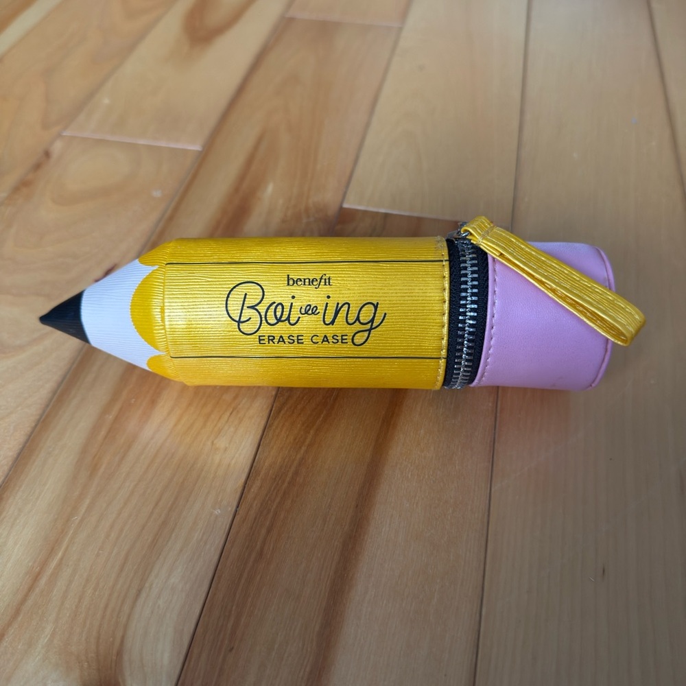 Benefit Bo-ing - brushes case